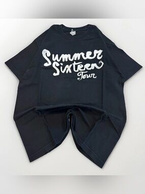 Drake Summer Sixteen Tour T-shirt Size Large Future Rap Concert Merch Black